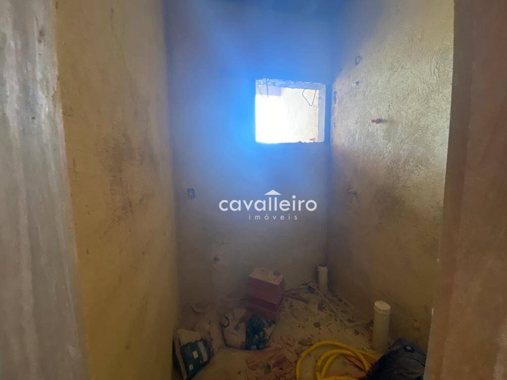 Casa à venda com 3 quartos, 120m² - Foto 3