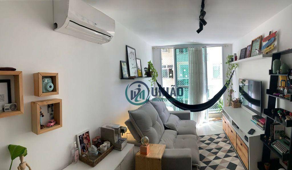 Apartamento à venda com 2 quartos, 58m² - Foto 1