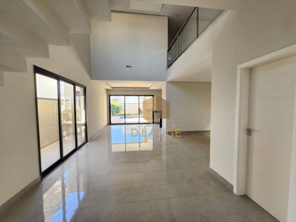 Casa de Condomínio à venda com 4 quartos, 285m² - Foto 2