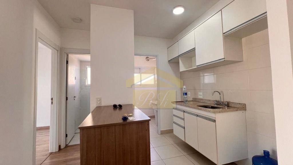 Apartamento à venda com 1 quarto, 50m² - Foto 3