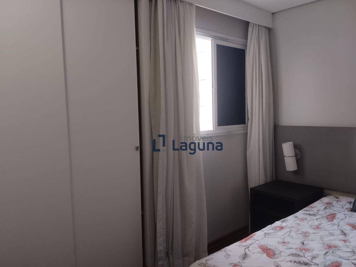 Apartamento para alugar com 1 quarto, 44m² - Foto 12