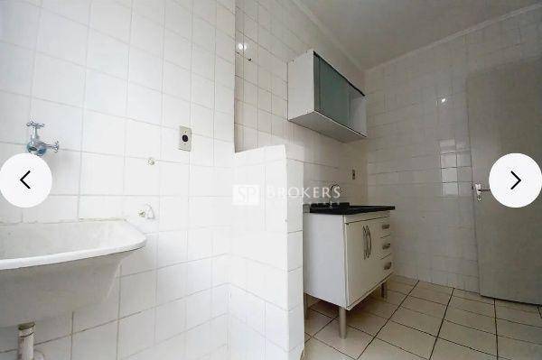 Apartamento à venda com 2 quartos, 48m² - Foto 12