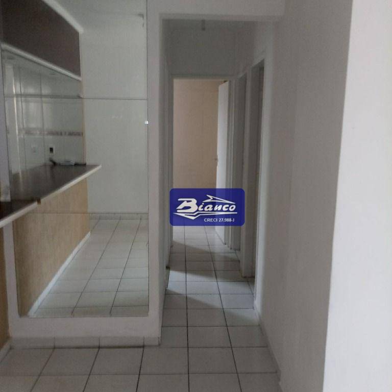 Apartamento à venda com 3 quartos, 64m² - Foto 8