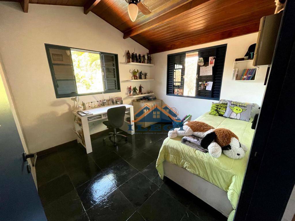 Casa de Condomínio para alugar com 6 quartos, 600m² - Foto 11