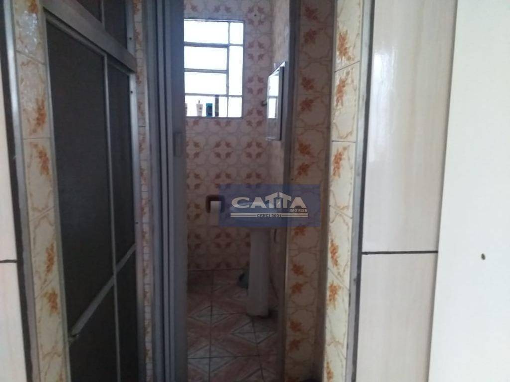 Casa à venda com 2 quartos, 200m² - Foto 12