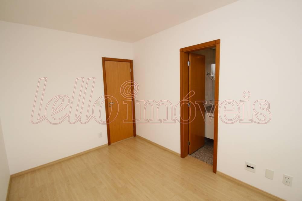 Apartamento para alugar com 3 quartos, 145m² - Foto 11