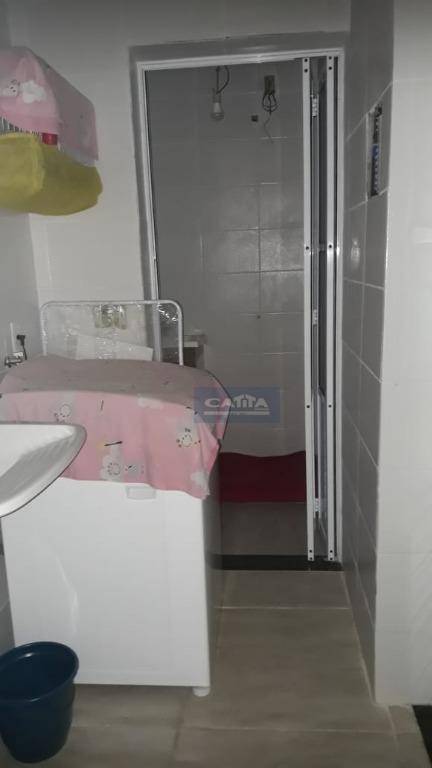 Sobrado à venda com 2 quartos, 150m² - Foto 18