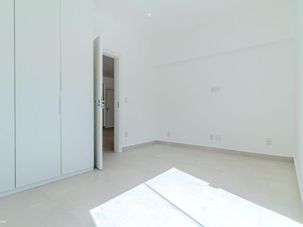 Apartamento à venda com 3 quartos, 135m² - Foto 5