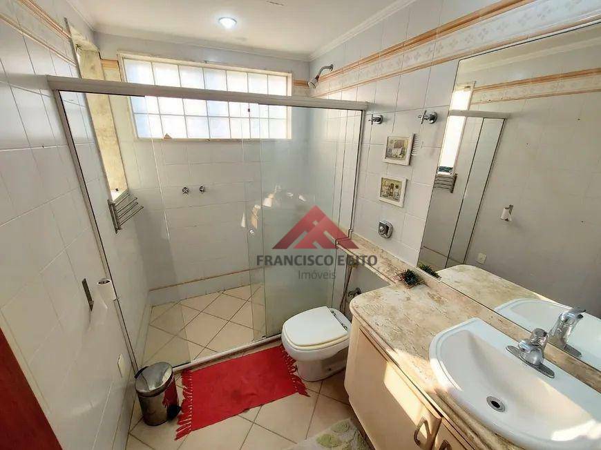 Casa de Condomínio à venda com 3 quartos, 264m² - Foto 15