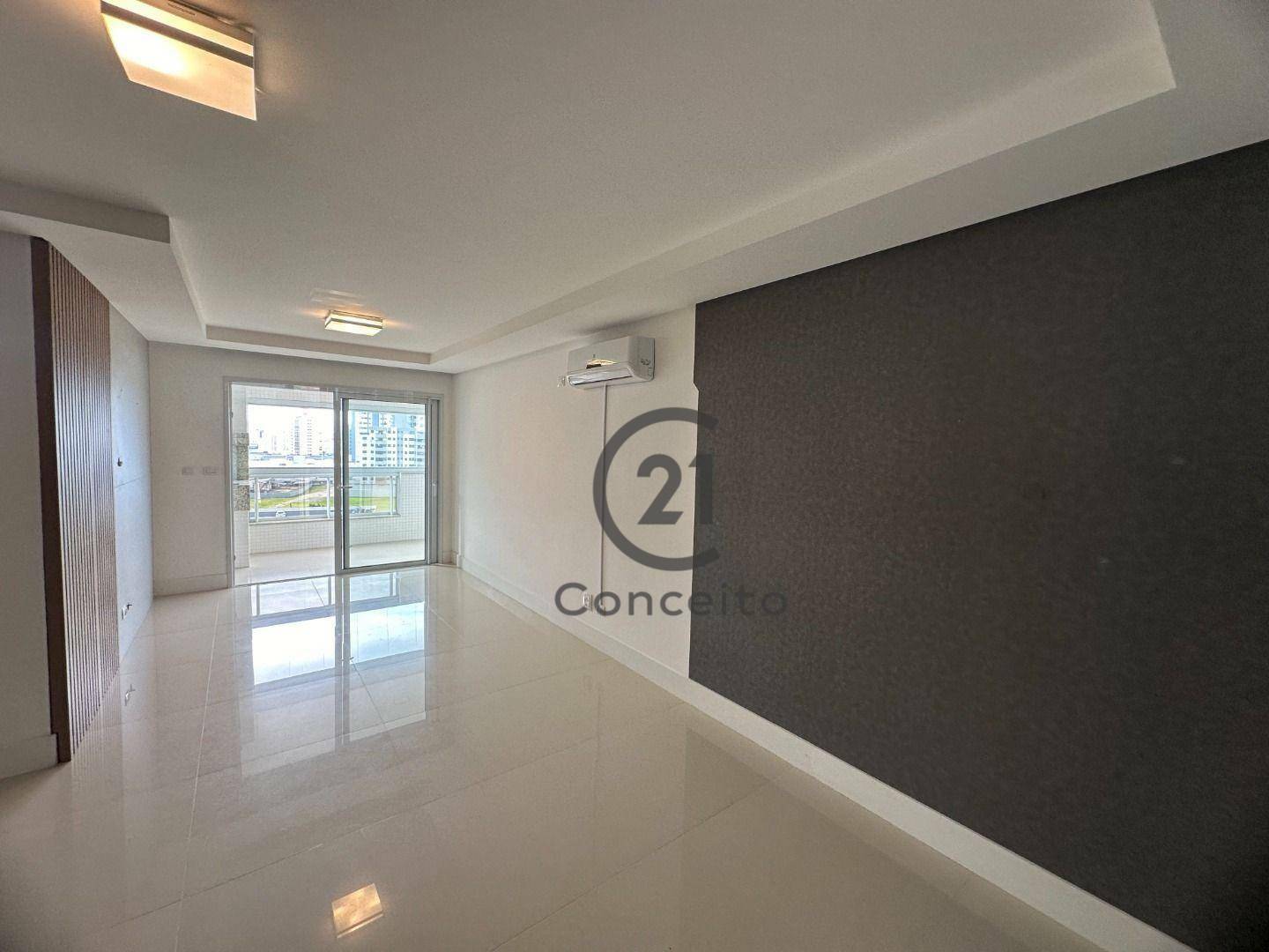 Apartamento à venda com 3 quartos, 120m² - Foto 6