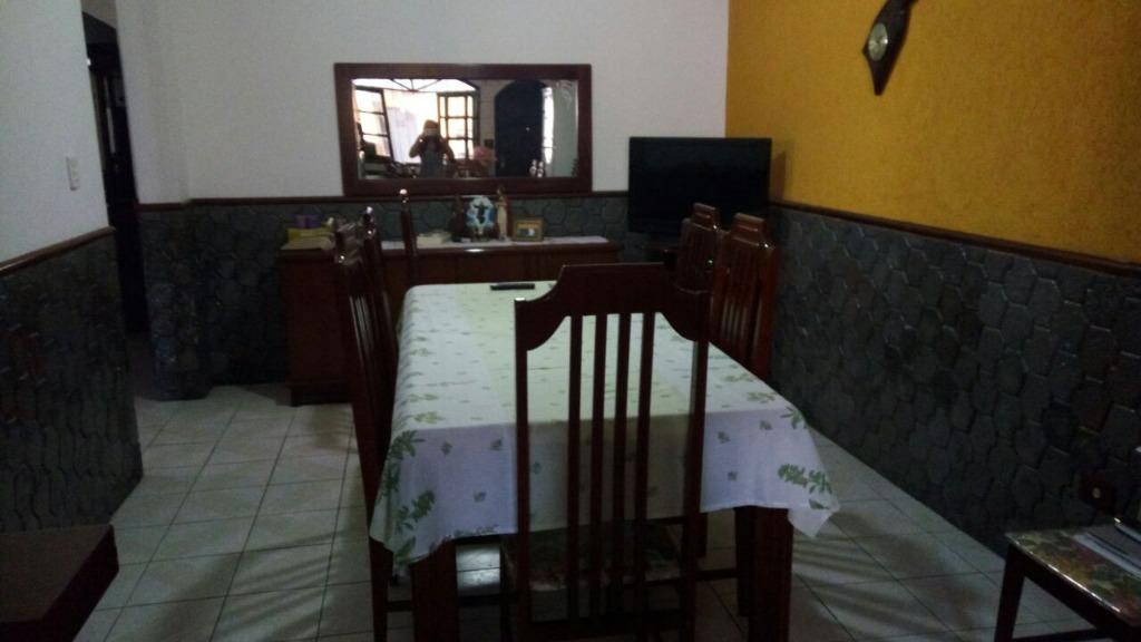 Casa à venda e aluguel com 3 quartos, 120m² - Foto 11