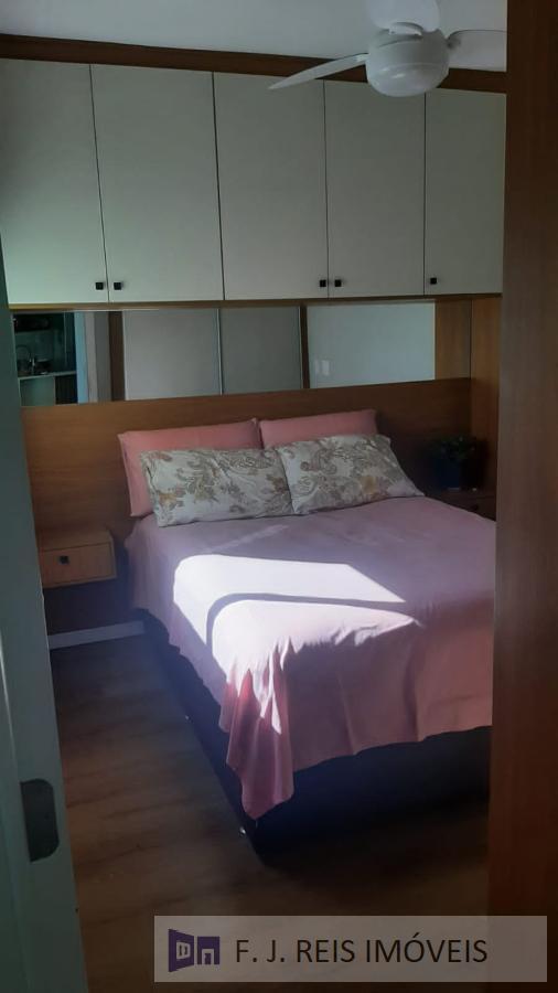 Apartamento à venda com 2 quartos, 42m² - Foto 2