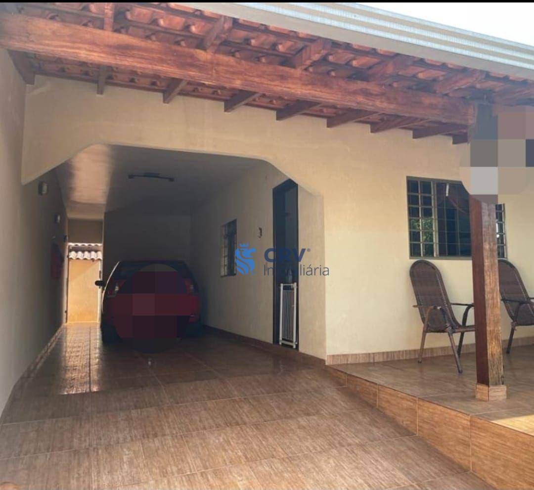 Casa à venda com 3 quartos, 170m² - Foto 2