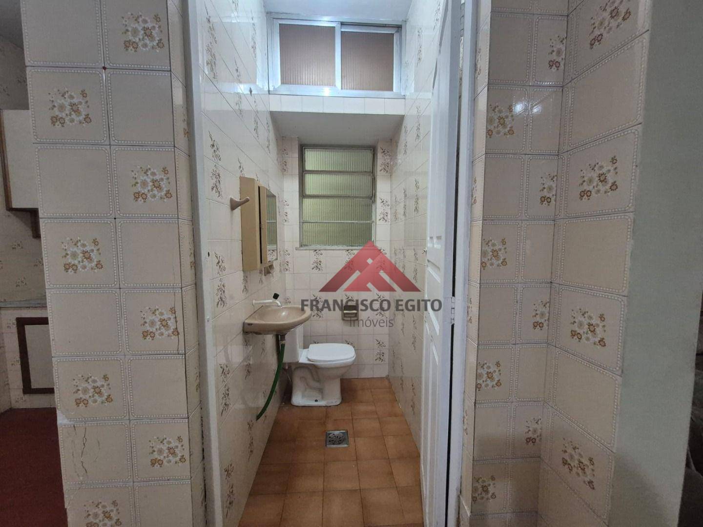 Casa à venda e aluguel com 2 quartos, 128m² - Foto 4