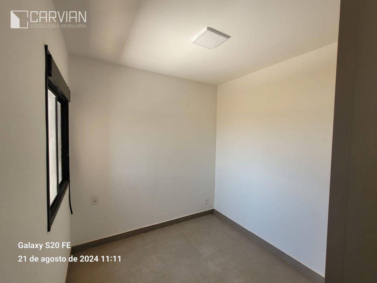 Apartamento à venda com 2 quartos, 62m² - Foto 3