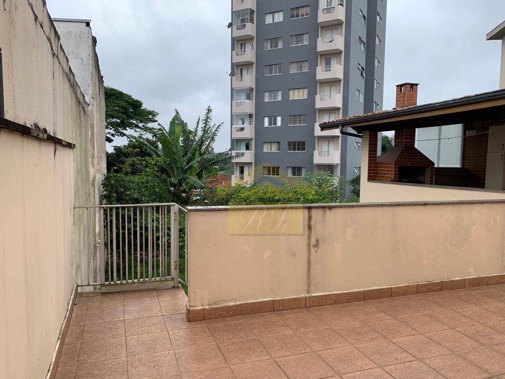 Casa à venda e aluguel com 3 quartos, 480m² - Foto 32