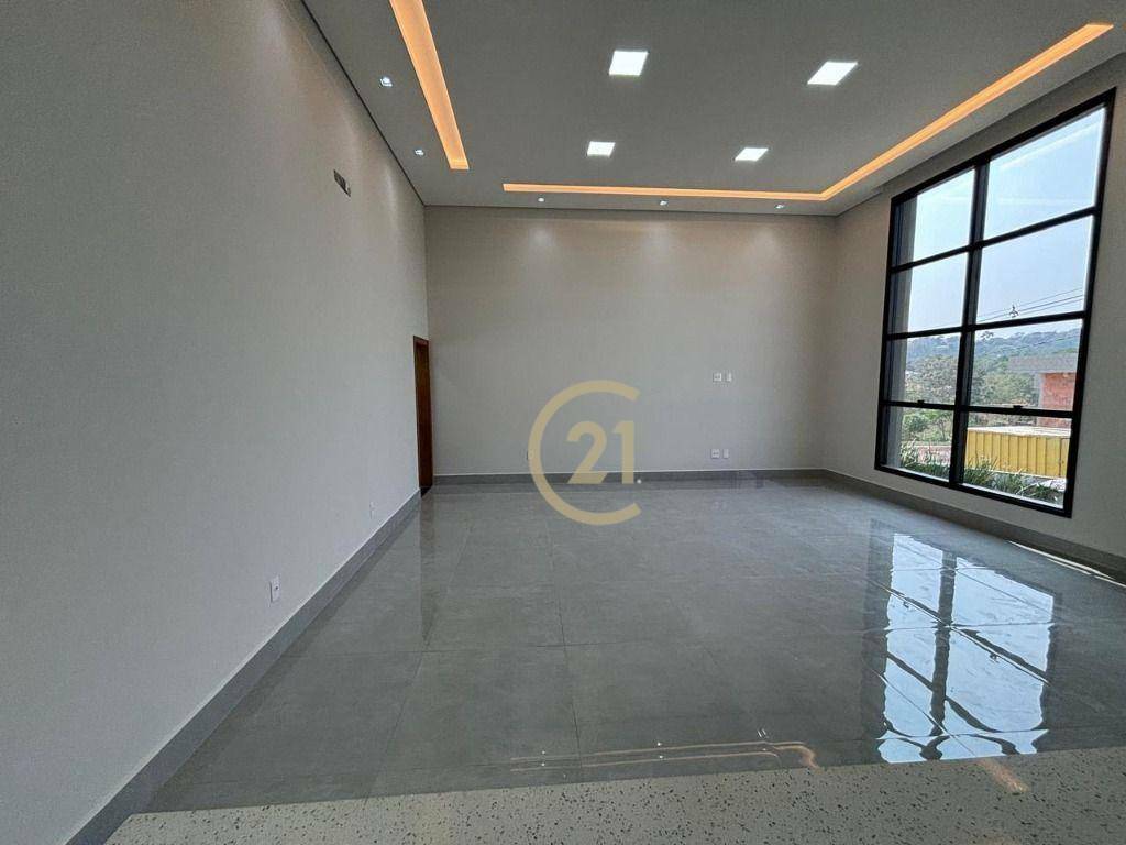 Casa de Condomínio à venda com 3 quartos, 190m² - Foto 3