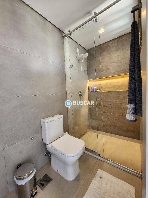 Casa de Condomínio à venda com 4 quartos, 470m² - Foto 37