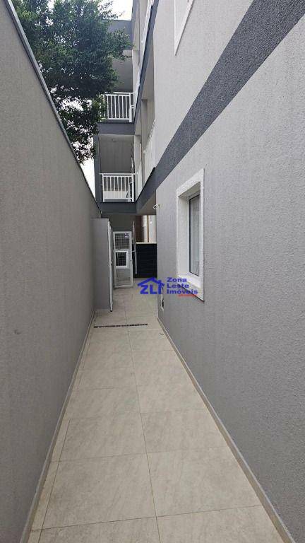 Apartamento à venda com 2 quartos, 40m² - Foto 15