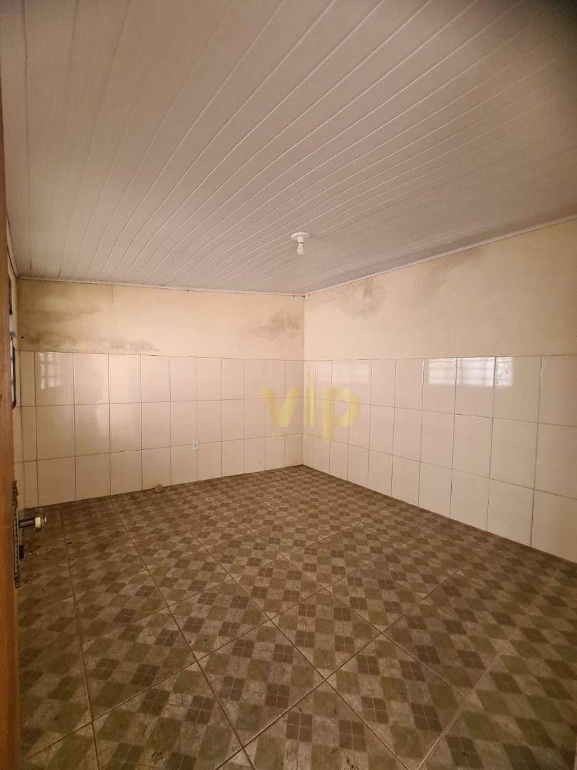 Casa à venda com 6 quartos, 270m² - Foto 19