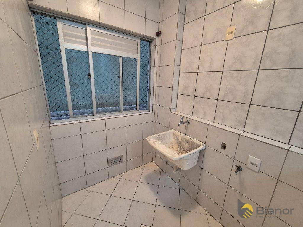 Apartamento para alugar com 2 quartos, 73m² - Foto 12