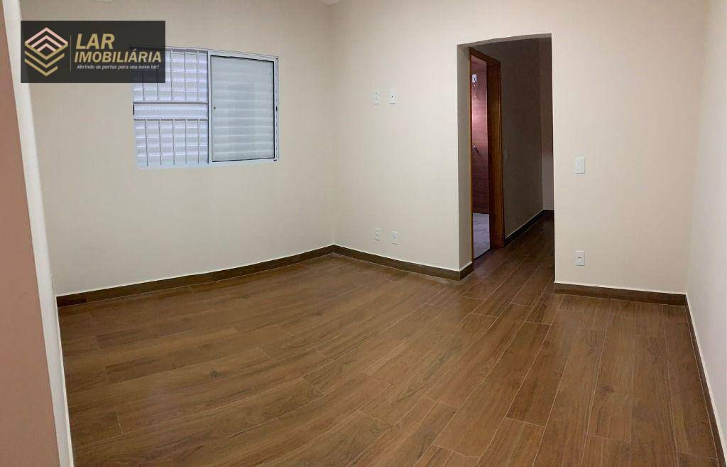 Casa à venda com 3 quartos, 156m² - Foto 8