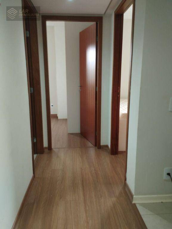 Apartamento à venda com 3 quartos, 111m² - Foto 28