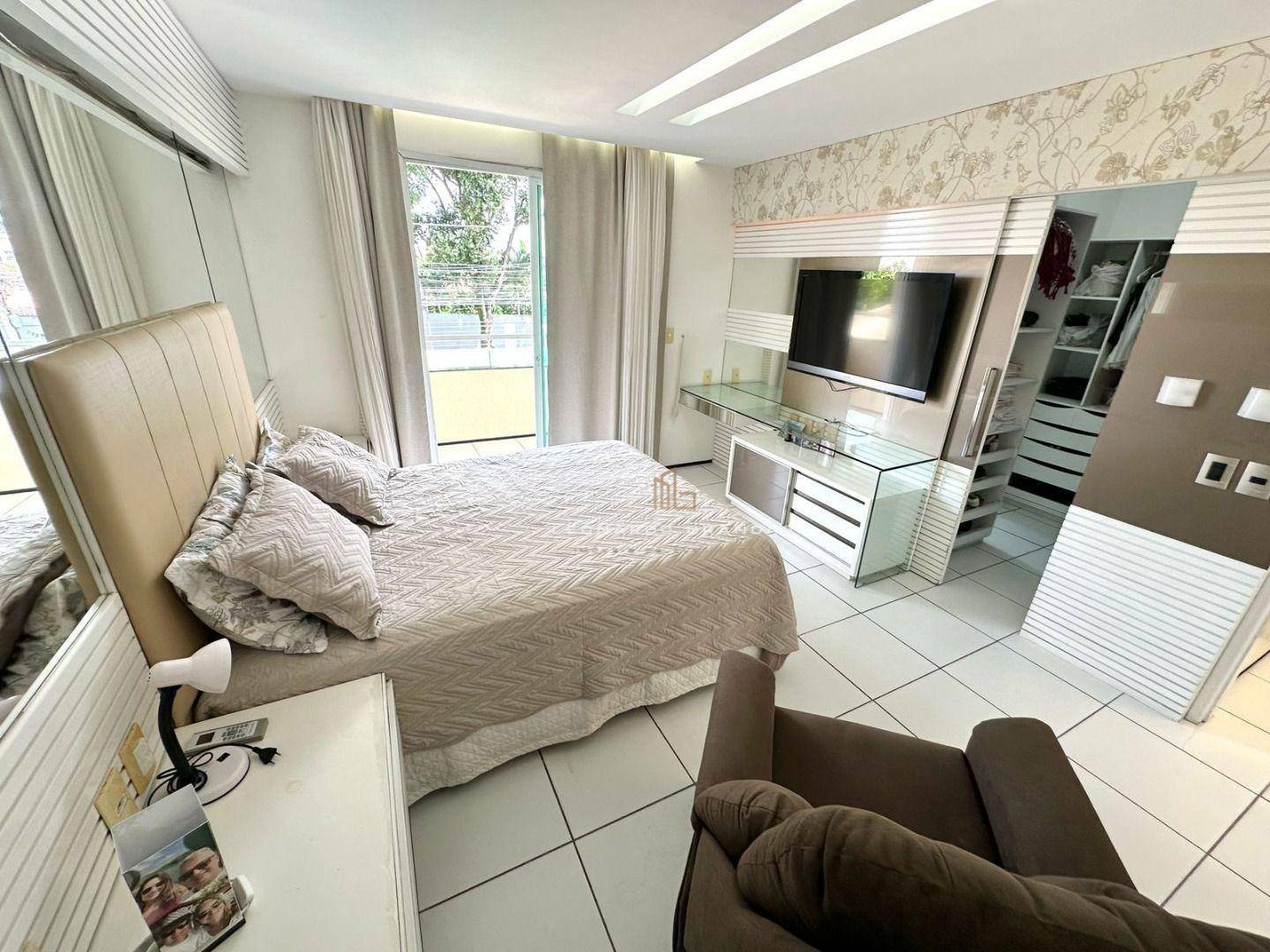 Casa à venda com 4 quartos, 240m² - Foto 26