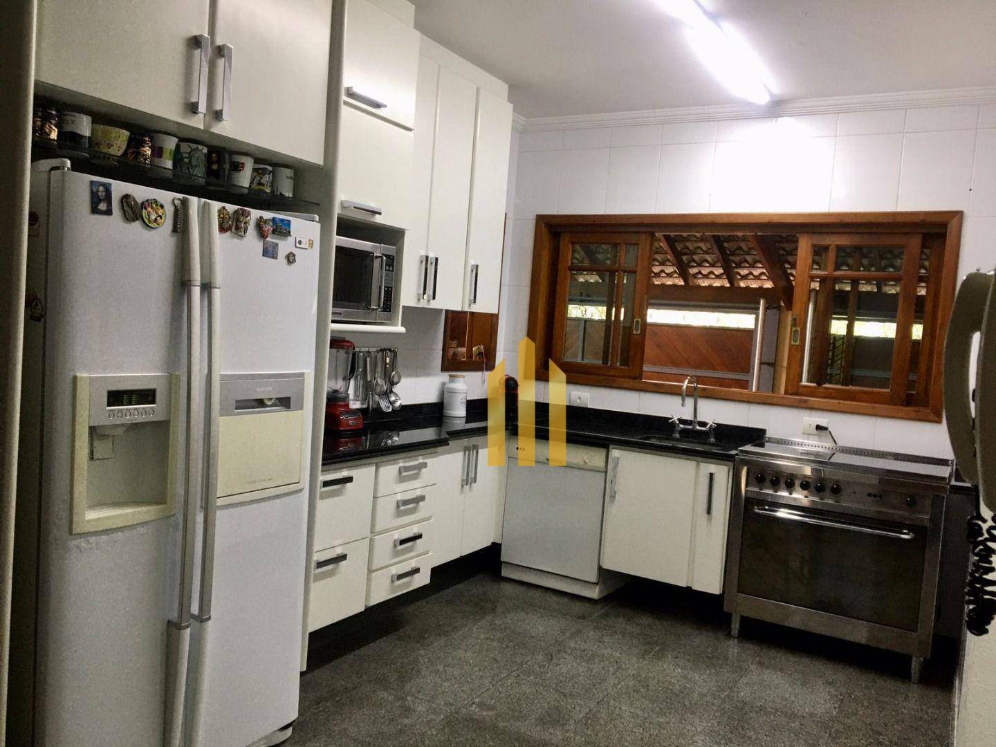 Sobrado à venda com 4 quartos, 450m² - Foto 5