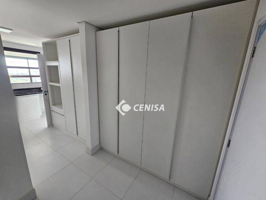 Apartamento para alugar com 3 quartos, 155m² - Foto 12