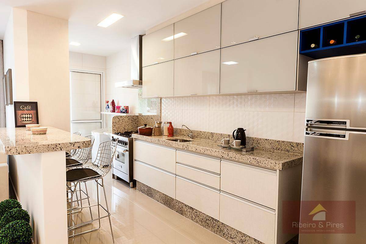 Apartamento à venda com 2 quartos, 96m² - Foto 4