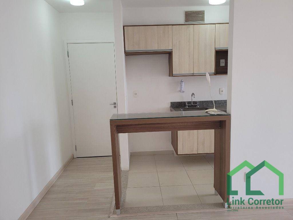 Apartamento para alugar com 2 quartos, 58m² - Foto 4