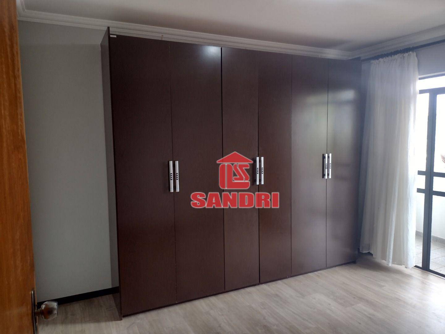 Apartamento para alugar com 2 quartos, 163M2 - Foto 8