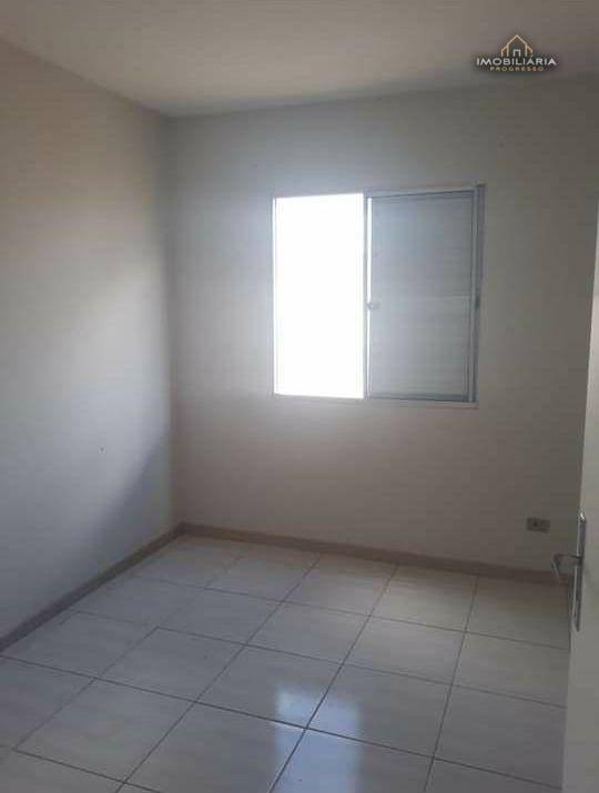 Apartamento à venda com 2 quartos, 42m² - Foto 4