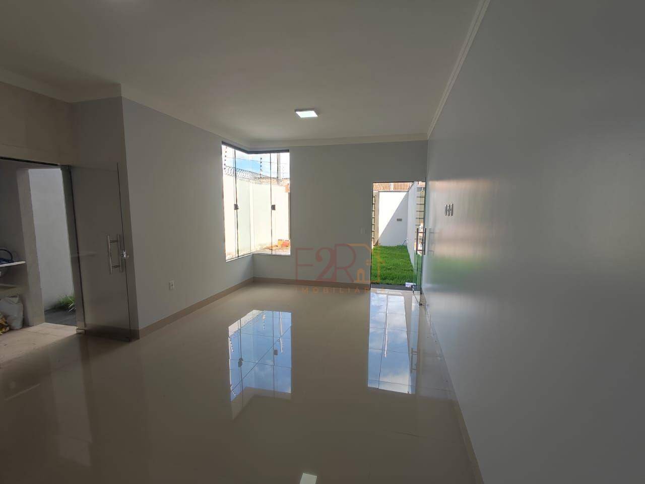 Casa à venda com 3 quartos, 81m² - Foto 6