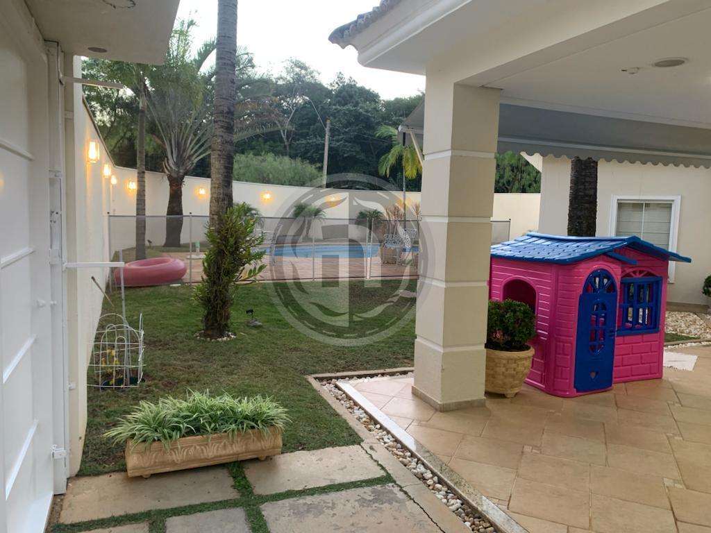 Casa de Condomínio à venda com 3 quartos, 400m² - Foto 27