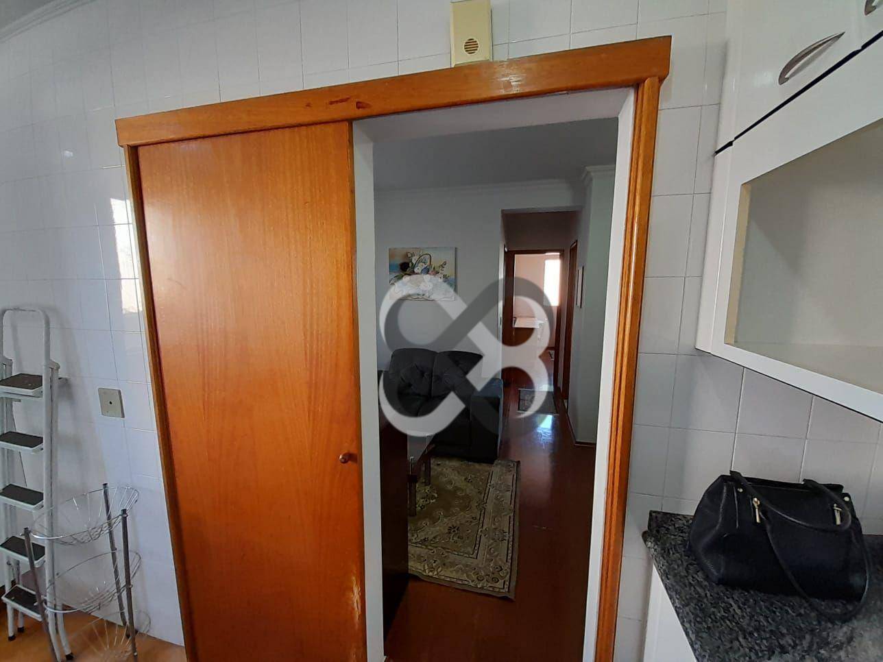 Apartamento à venda com 2 quartos, 60m² - Foto 8