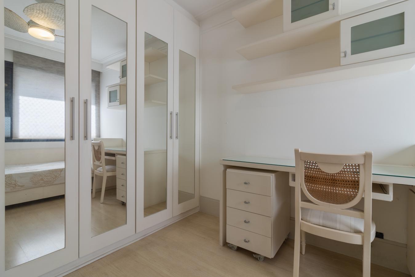 Apartamento para alugar com 4 quartos, 147m² - Foto 37