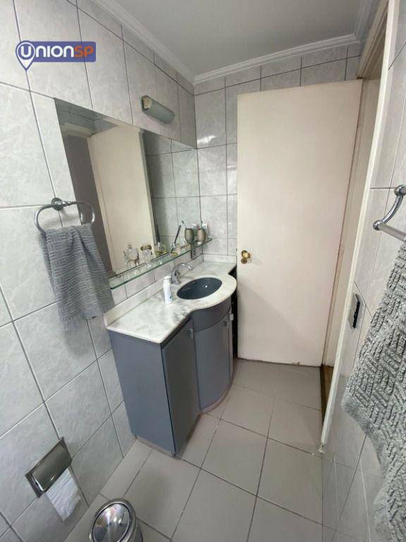 Apartamento à venda com 2 quartos, 60m² - Foto 25