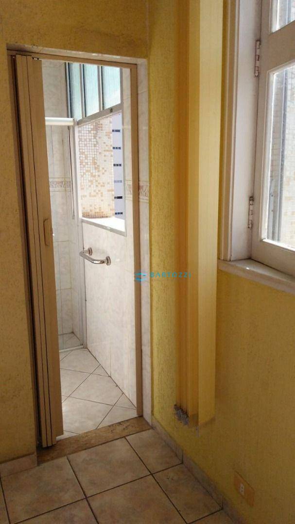 Apartamento à venda com 3 quartos, 90m² - Foto 15