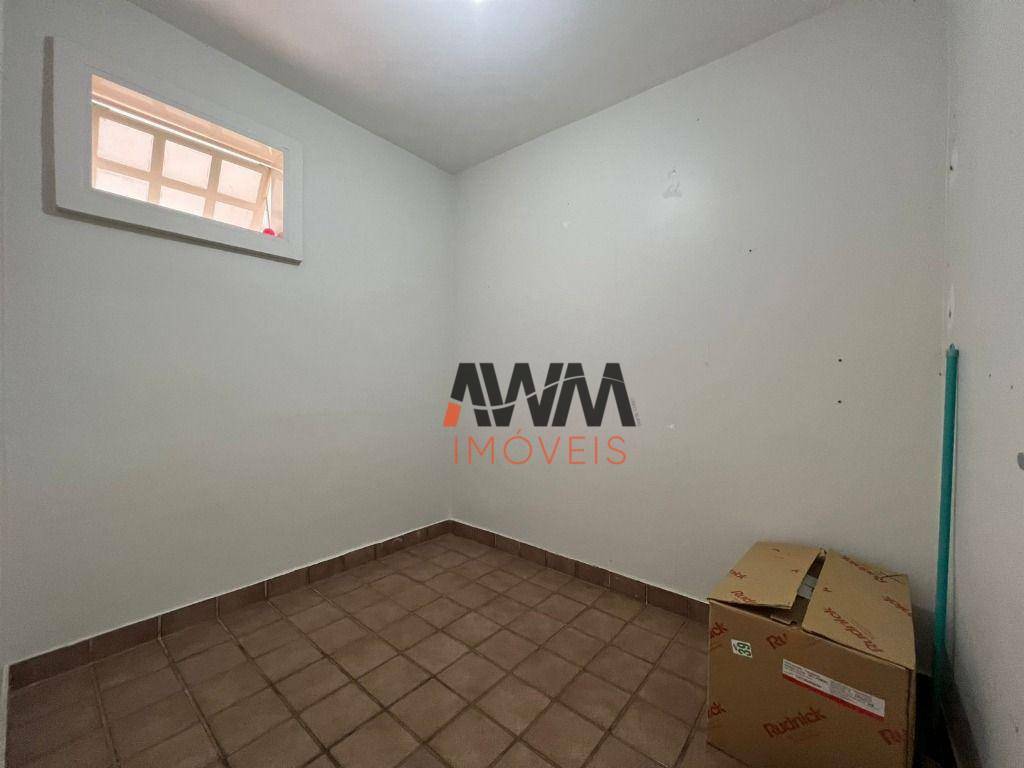 Sobrado à venda e aluguel com 5 quartos, 420m² - Foto 22