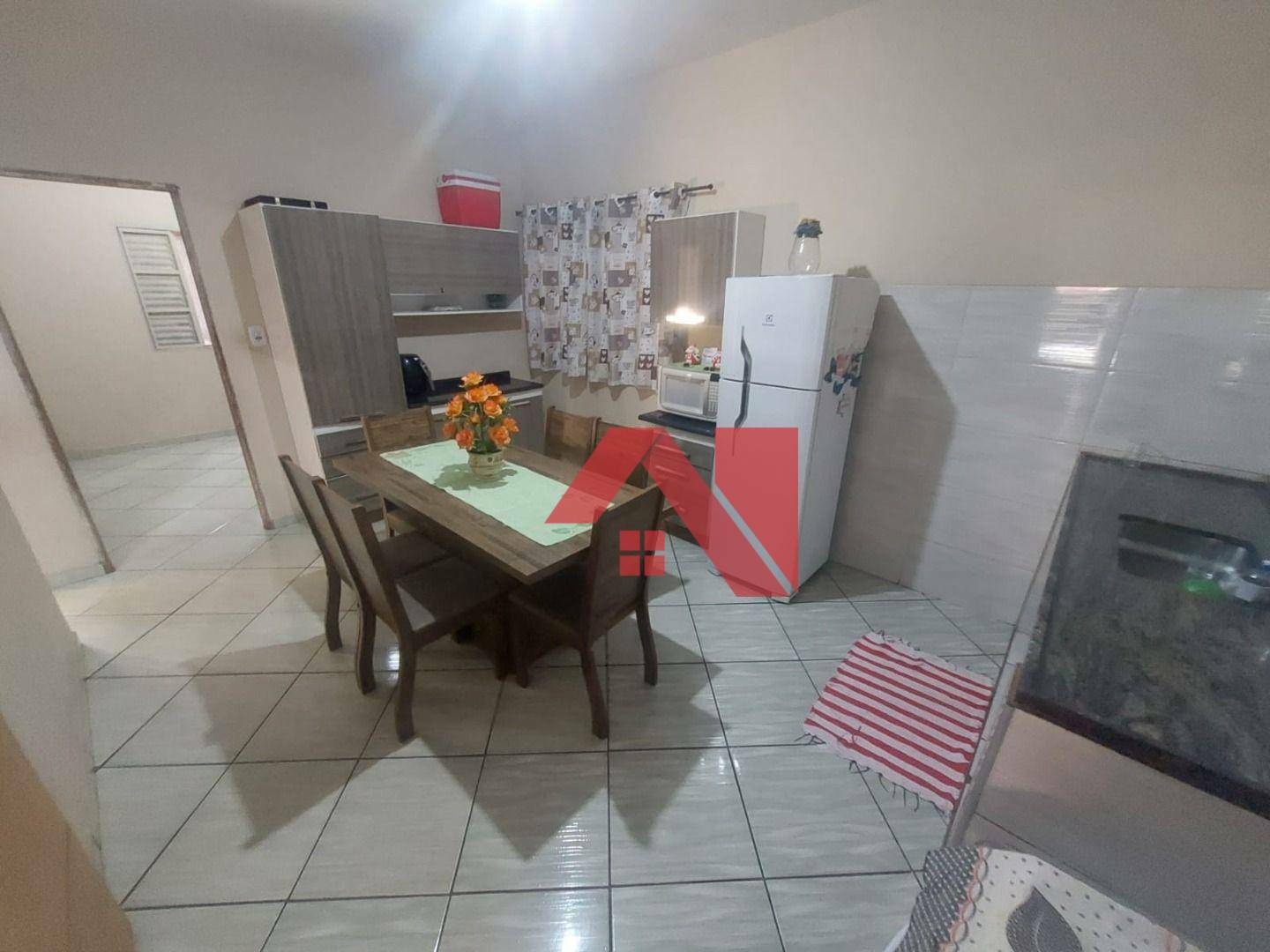 Casa à venda com 4 quartos, 185m² - Foto 8