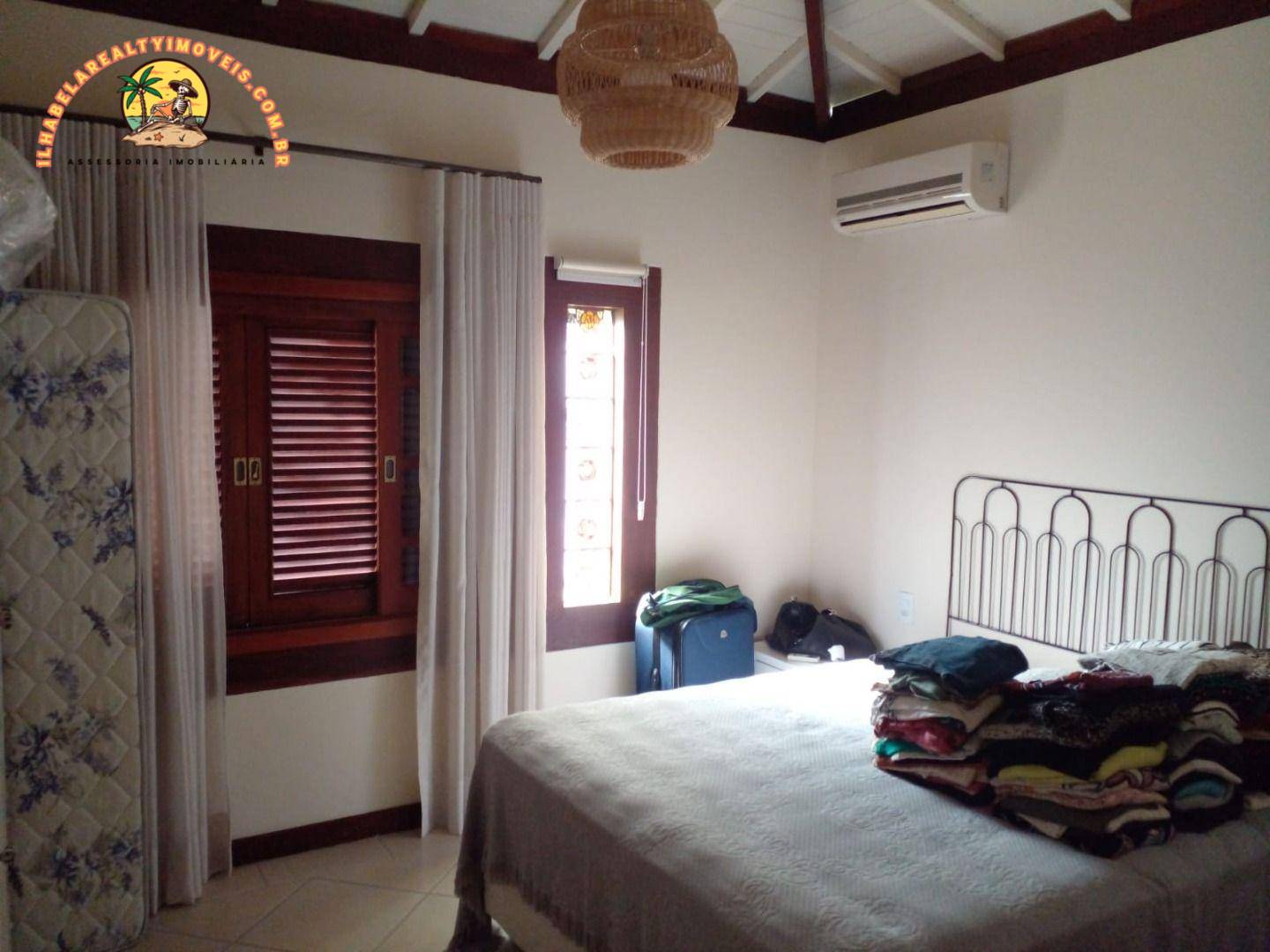Casa de Condomínio à venda com 4 quartos, 295m² - Foto 21