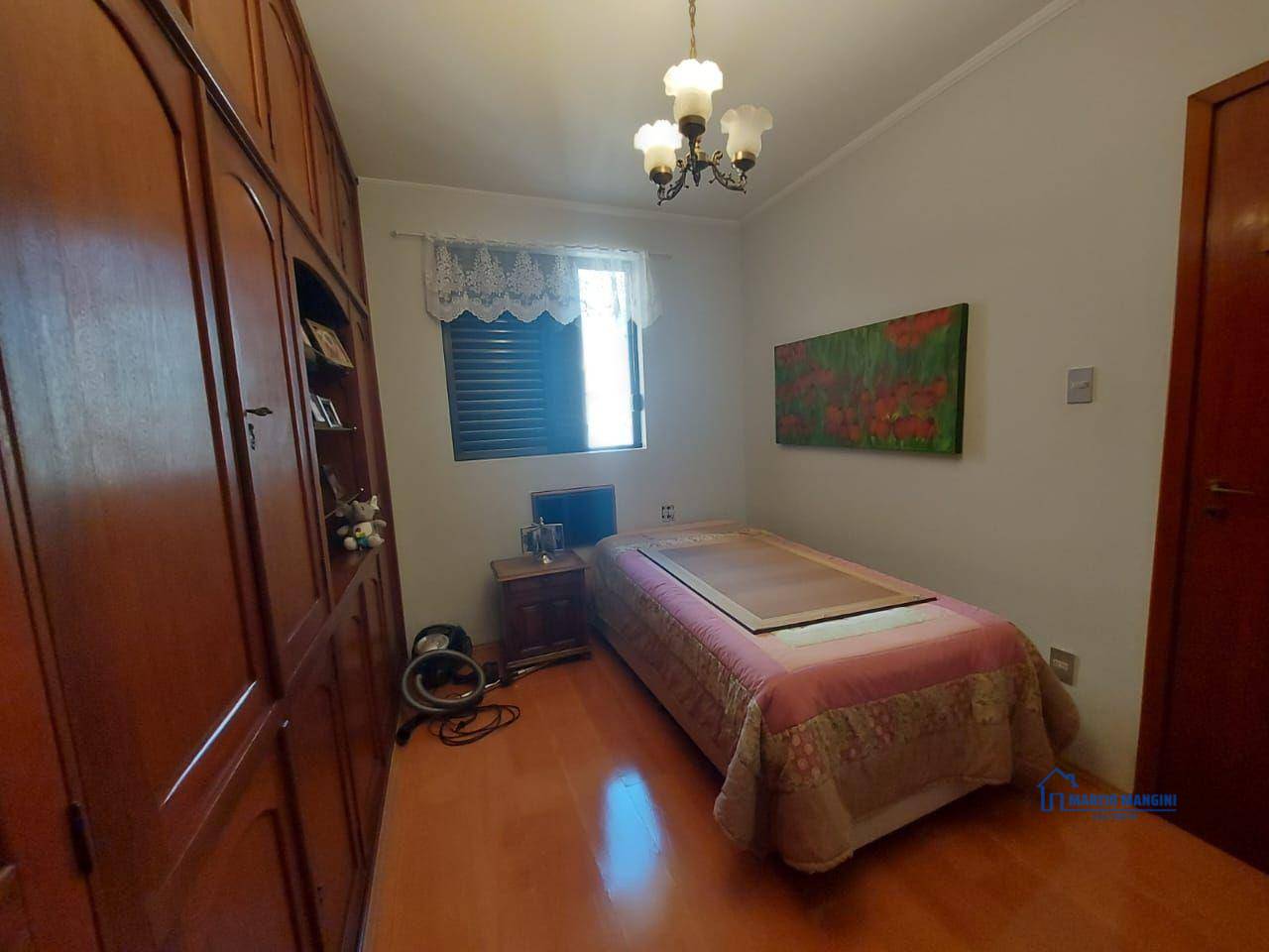 Apartamento à venda com 4 quartos, 240m² - Foto 5