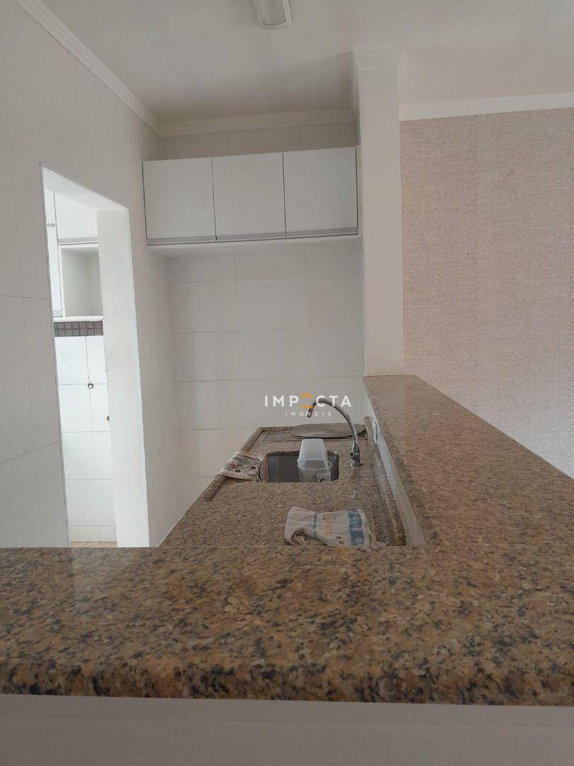 Apartamento à venda com 3 quartos, 103m² - Foto 3