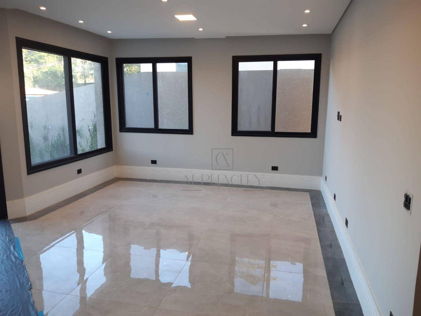 Casa de Condomínio à venda com 4 quartos, 200m² - Foto 11