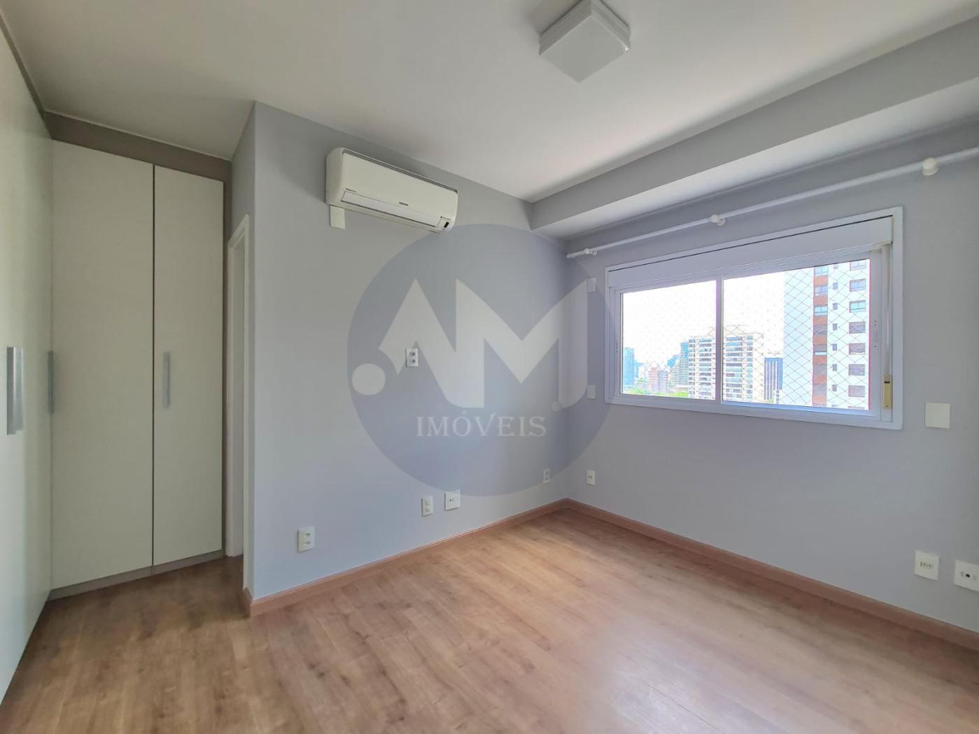 Apartamento à venda com 2 quartos, 72m² - Foto 11