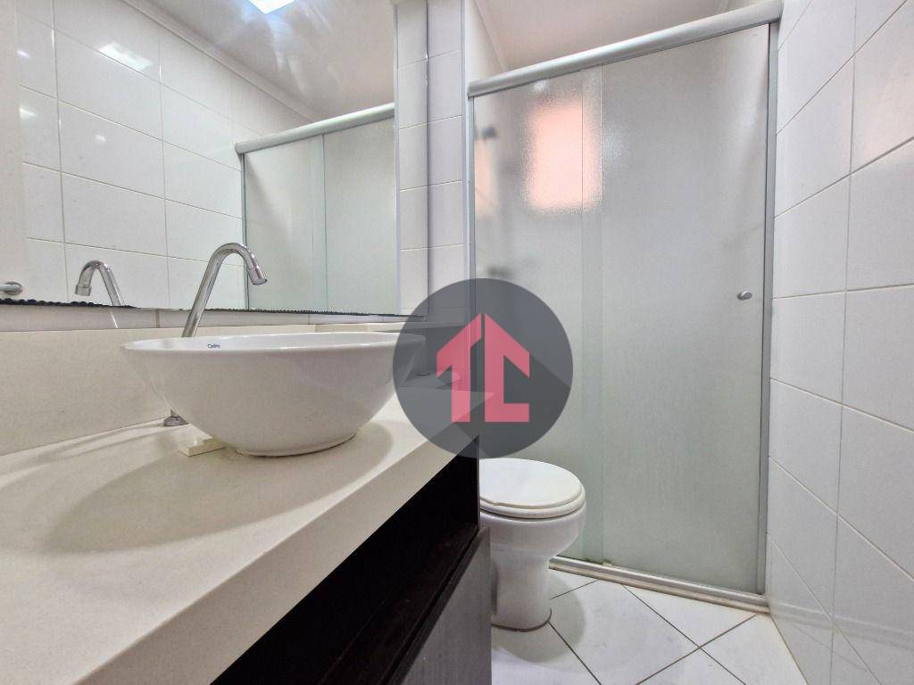 Apartamento à venda com 3 quartos, 75m² - Foto 14