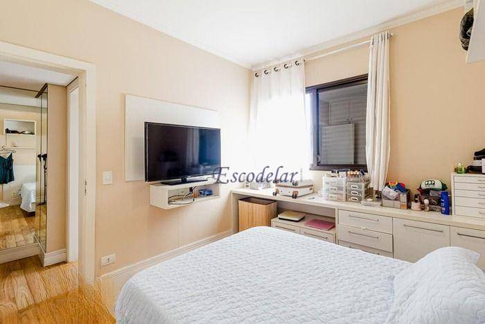 Apartamento à venda com 4 quartos, 240m² - Foto 19