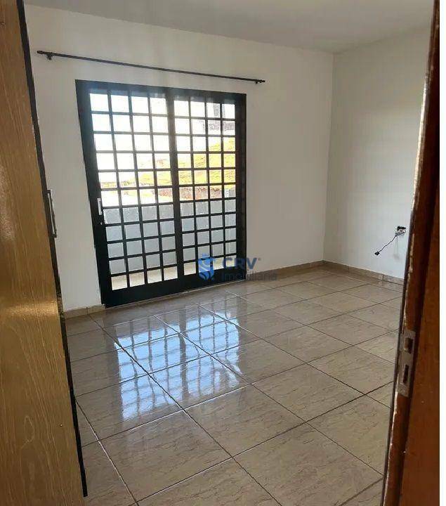 Sobrado à venda com 3 quartos, 100m² - Foto 5